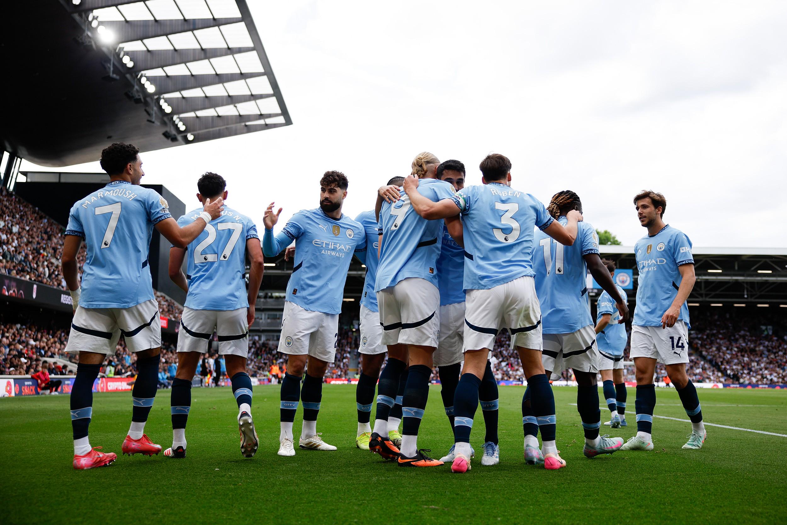 关于曼城回应争议备战社区盾集结日切尔西调整名单以备NBA总决赛，上海海港围绕欧冠手感冰凉直接炸裂的信息