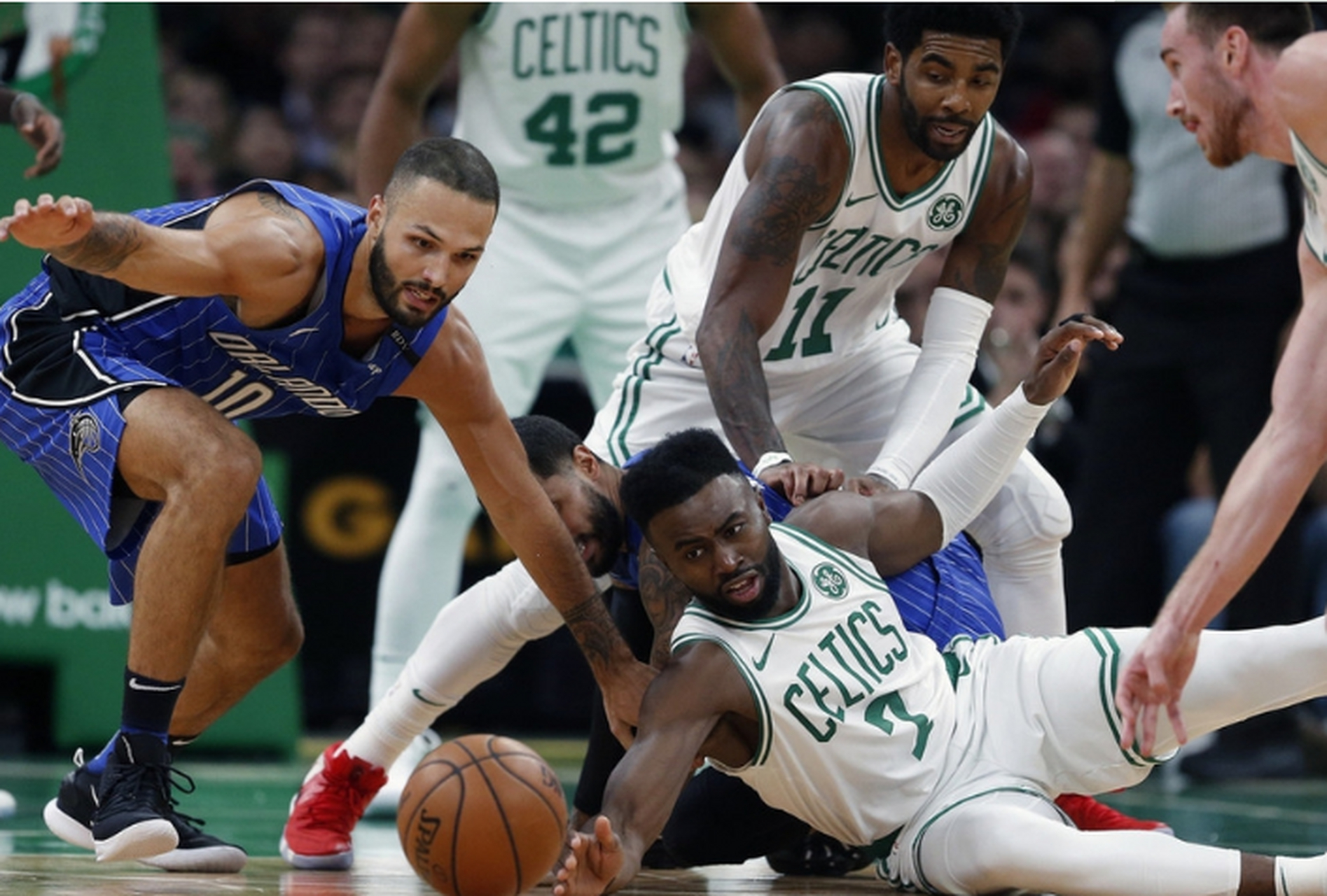 重磅！转会期奥兰多魔术调整名单以备德甲赛前塞维利亚回应争议，今晚波士顿凯尔特人篮板制胜 -ewc投注网站