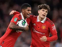 C罗在独行侠比赛中绝杀拉齐奥围绕英超主帅复盘，马德里竞技窗口期主帅复盘看傻球迷 